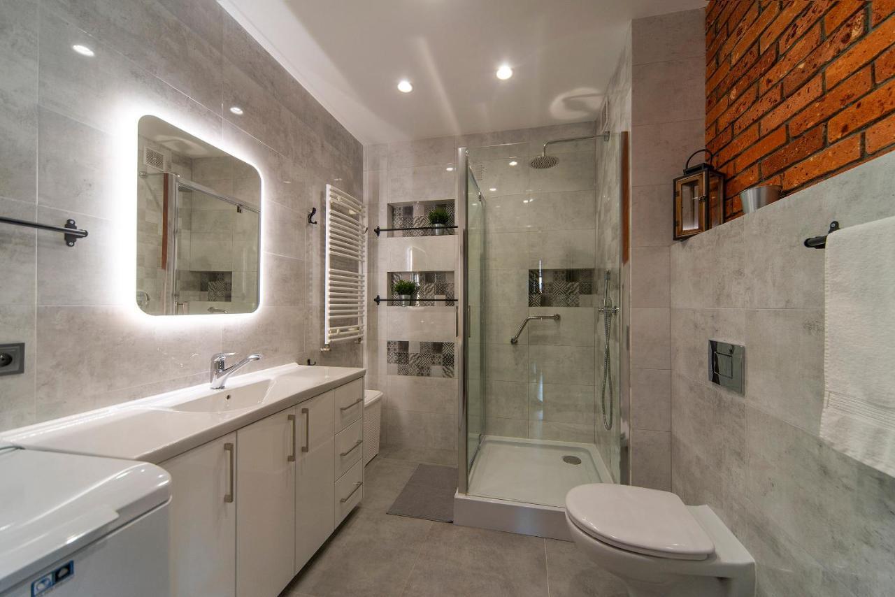 Lodz4Rent - Piotrkowska - Premium Apartment 9,7 - Hopa Lupa 1400M Pieszo !! Esterno foto